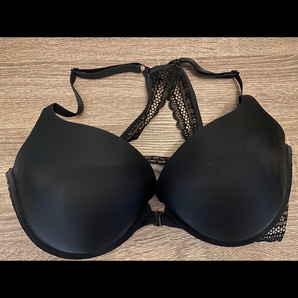 38DD Victoria’s Secret Bra